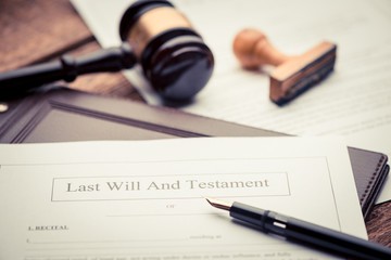 last will and testament with gavel